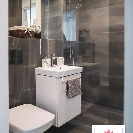 Apartament Krochmalna Studio79 *